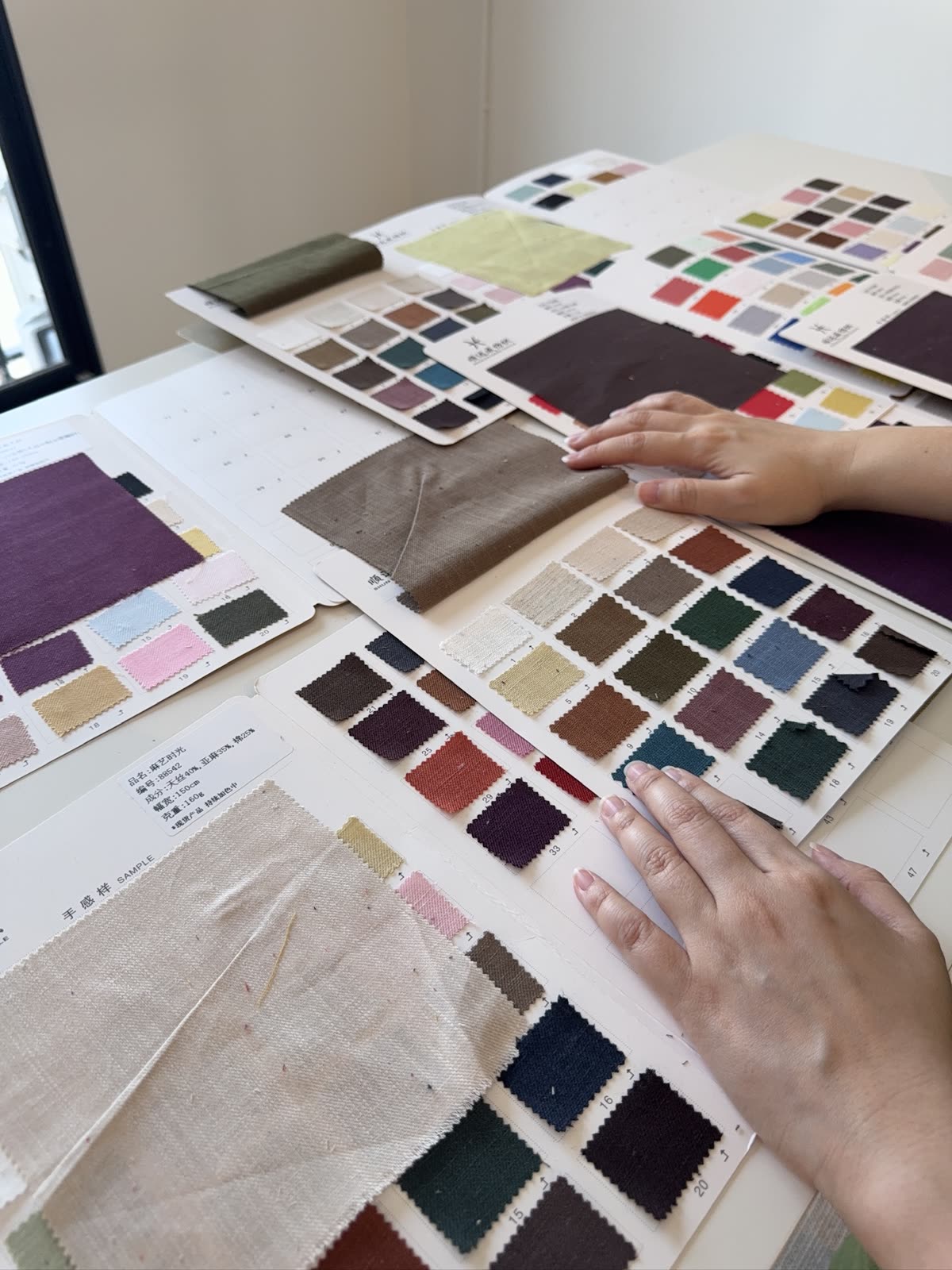 890 Factory fabric sourcing — curated fabric swatches and color library